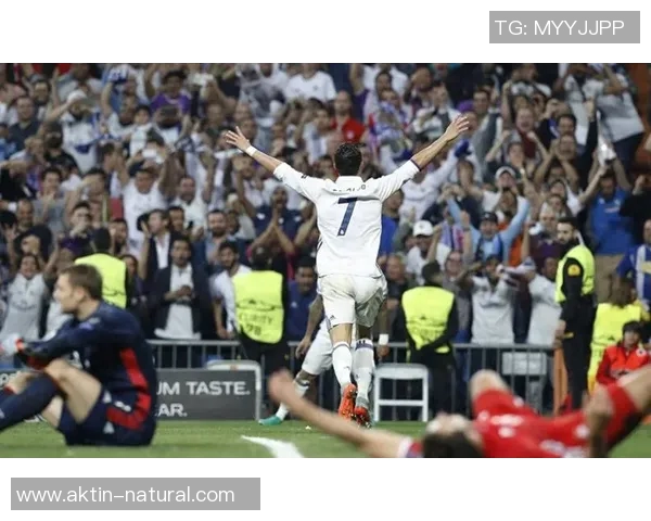 86一代足球明星的辉煌岁月与传奇故事回顾