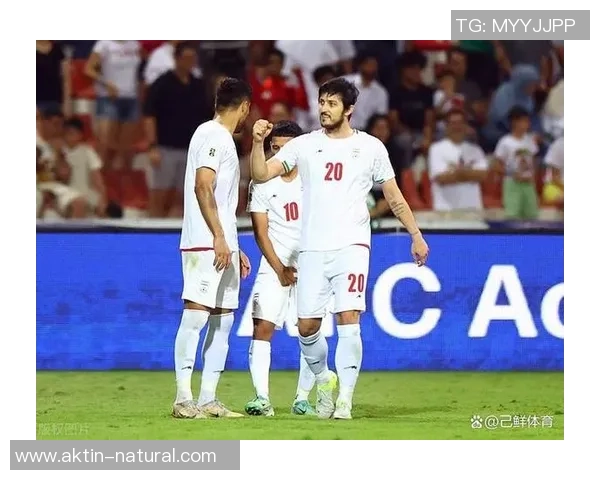伊朗足球队逆袭战胜日本明星球员震惊全场引发热议 伊朗足球队逆袭战胜日本明星球员震惊全场引发热议