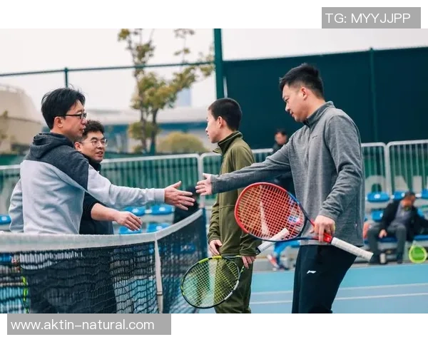 刘强独家分享网球心得与技巧助你提升球技的秘密武器