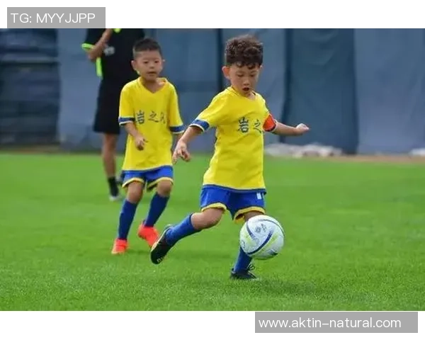 高清足球明星娃娃壁纸精选让你的手机桌面充满活力与激情 高清足球明星娃娃壁纸精选让你的手机桌面充满活力与激情