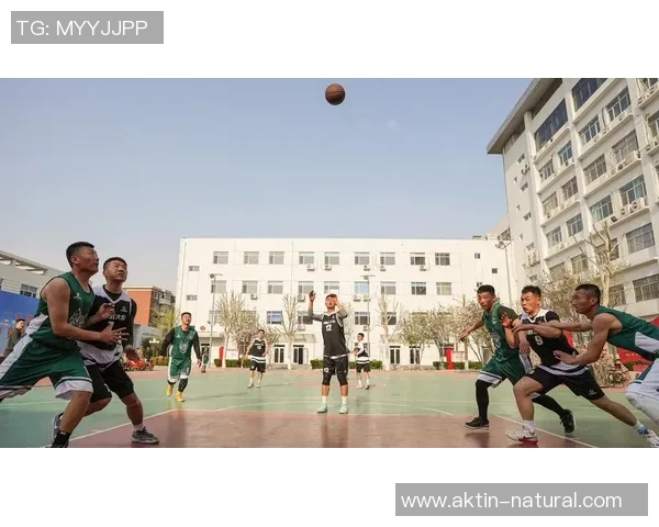 翻页书足球的魅力探索与技巧分享让你在球场上尽显风采